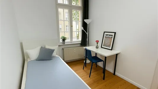 Rooms in Berlin Charlottenburg-Wilmersdorf - photo 3