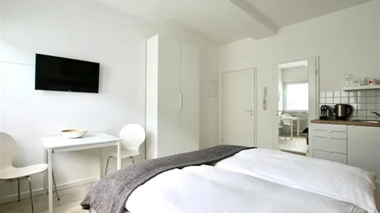 Apartments in Cologne Innenstadt - photo 6