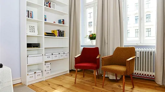 Apartments in Berlin Friedrichshain-Kreuzberg - photo 2