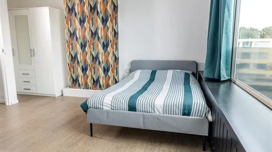 Rooms in Rotterdam IJsselmonde - photo 1