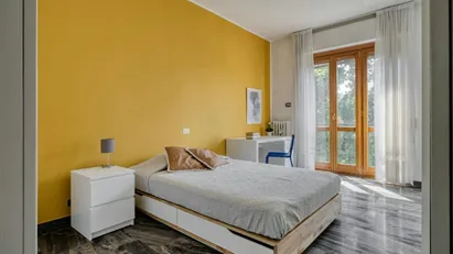 Room for rent in Milano Zona 5 - Vigentino, Chiaravalle, Gratosoglio, Milan