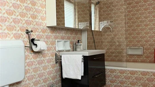 Rooms in Besnica - photo 9