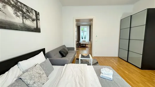 Apartments in Vienna Alsergrund - photo 3