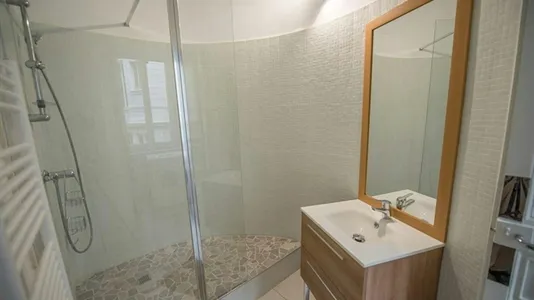 Rooms in Saint-Étienne - photo 4