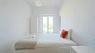Room for rent, Lisbon (region), &lt;span class=&quot;blurred street&quot; onclick=&quot;ProcessAdRequest(8917736)&quot;&gt;&lt;span class=&quot;hint&quot;&gt;See streetname&lt;/span&gt;[xxxxxxxxxxxxx]&lt;/span&gt;