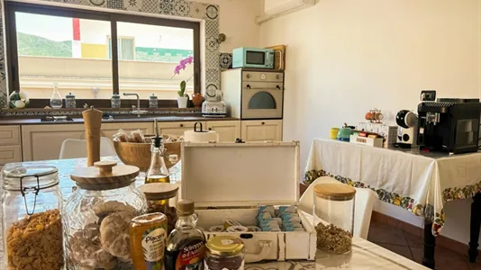 Rooms in Terrasini - photo 4