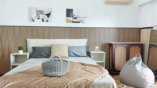 Rooms in Madrid Moncloa-Aravaca - photo 10