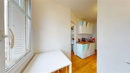 Rooms in Lyon - photo 9