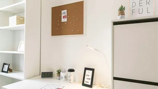 Rooms in Milano Zona 6 - Barona, Lorenteggio - photo 2