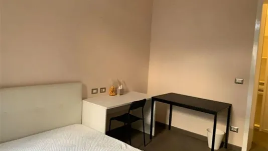 Rooms in Roma Municipio I – Centro Storico - photo 3
