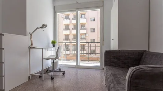 Rooms in Valencia La Zaidía - photo 9