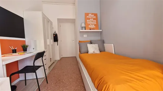 Rooms in Roma Municipio VIII – Appia Antica - photo 6