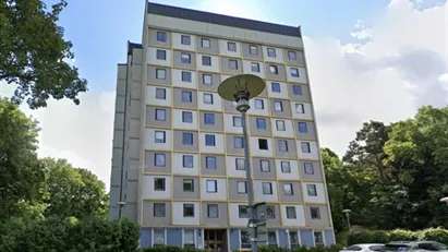 Solna - 2rok - 6mån - 18.400kr/mån Solna - 2rok - 6mån - 18.400kr/mån