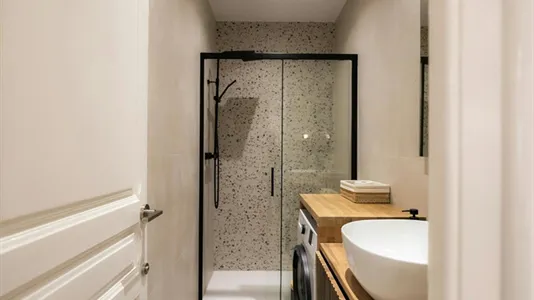 Apartments in Barcelona Eixample - photo 10