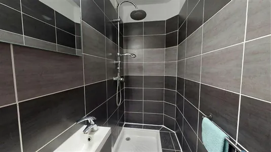 Rooms in Lyon - photo 10