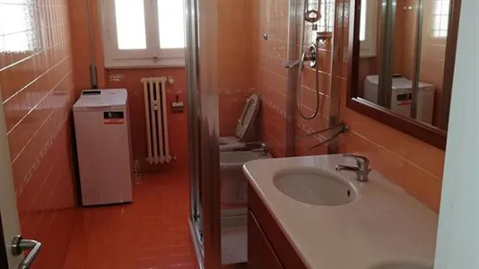 Rooms in Florence - photo 2