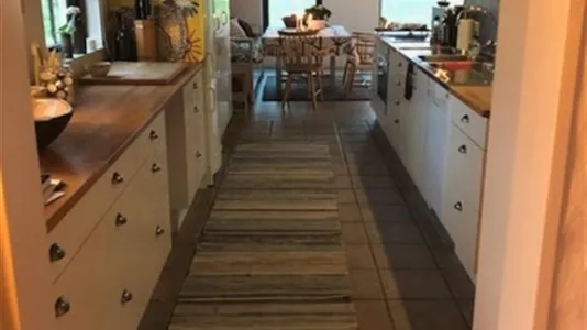 Houses in Tomelilla - photo 4