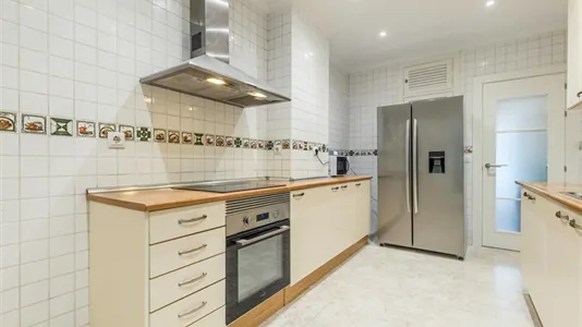 Rooms in Madrid Salamanca - photo 7