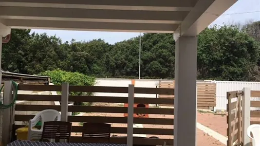 Houses in Pomezia - photo 6