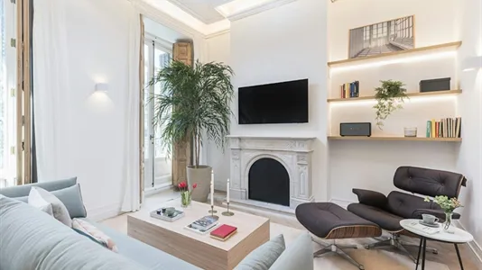 Apartments in Madrid Centro - photo 2