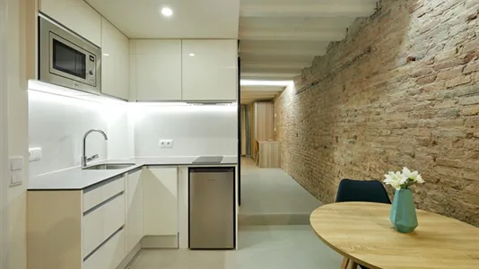 Apartments in Barcelona Ciutat Vella - photo 8