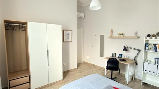 Rooms in Pescara - photo 5