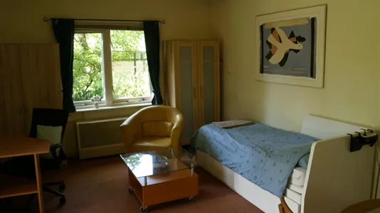 Houses in Wassenaar - photo 4