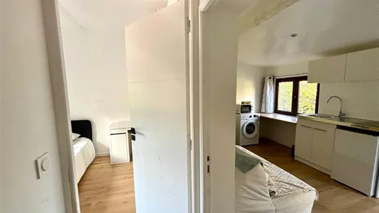 Apartments in Palaiseau - photo 2