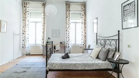 Rooms in Budapest Terézváros - photo 1