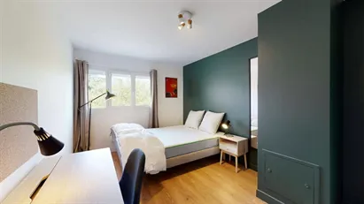 Room for rent in Créteil, Île-de-France