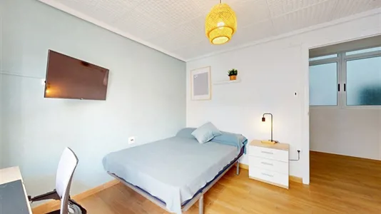 Rooms in Elche/Elx - photo 1