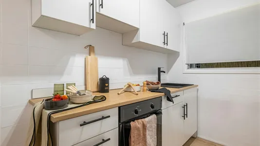 Rooms in Barcelona Gràcia - photo 9