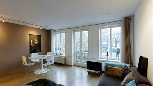 Apartments in Amsterdam Centrum - photo 1