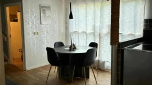 Houses in Karlskrona - photo 3