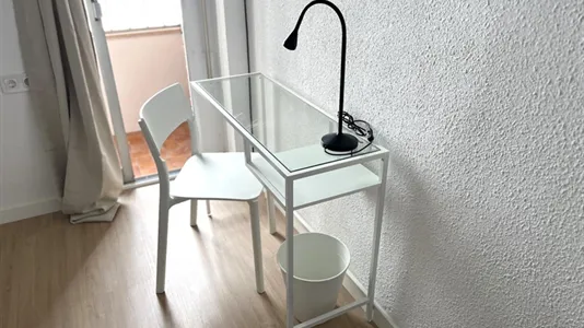 Rooms in el Camí de Vera - photo 7