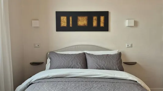 Apartments in Roma Municipio I – Centro Storico - photo 8