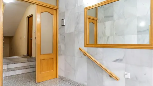 Rooms in Adaro - photo 7