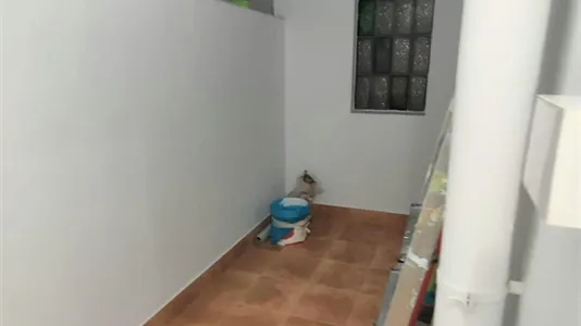 Rooms in Cornellà de Llobregat - photo 10