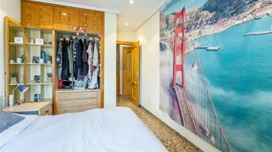 Rooms in Valencia Algirós - photo 2