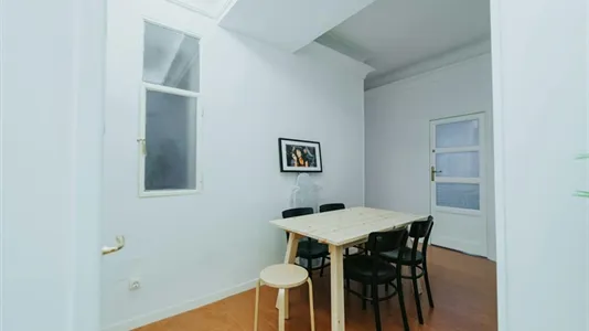 Rooms in Madrid Chamartín - photo 6