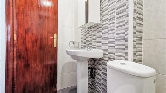 Rooms in Madrid Moncloa-Aravaca - photo 9