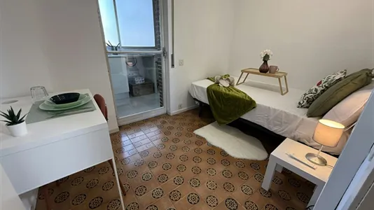 Rooms in Madrid Retiro - photo 2