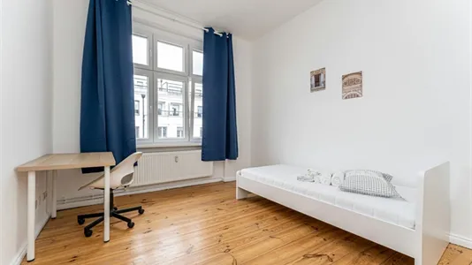 Rooms in Berlin Friedrichshain-Kreuzberg - photo 1