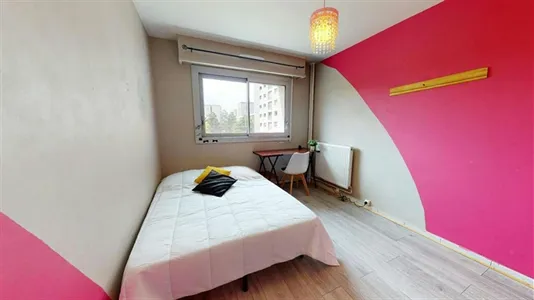 Rooms in Lyon - photo 3