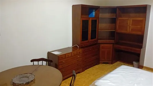 Rooms in Roma Municipio II – Parioli/Nomentano - photo 3