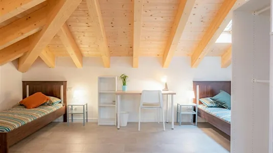 Rooms in Milano Zona 2 - Stazione Centrale, Gorla, Turro, Greco, Crescenzago - photo 8