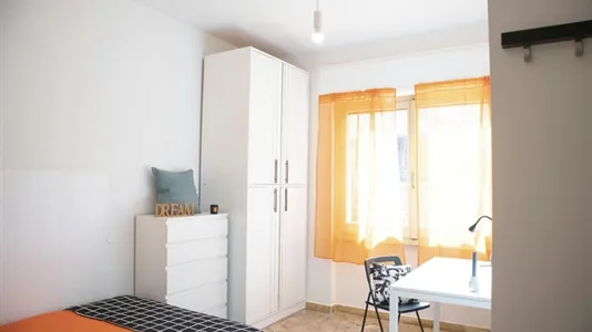 Rooms in Cagliari - photo 5