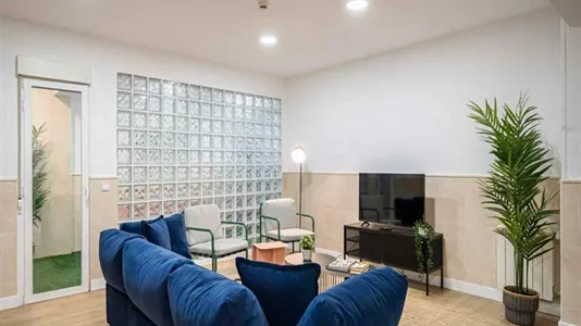 Rooms in Madrid Tetuán - photo 10