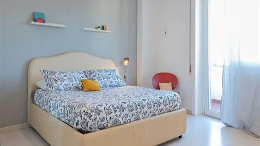 Rooms in Roma Municipio XIV – Monte Mario - photo 2