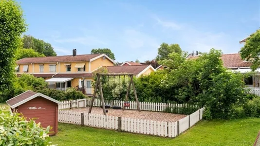 Houses in Täby - photo 12